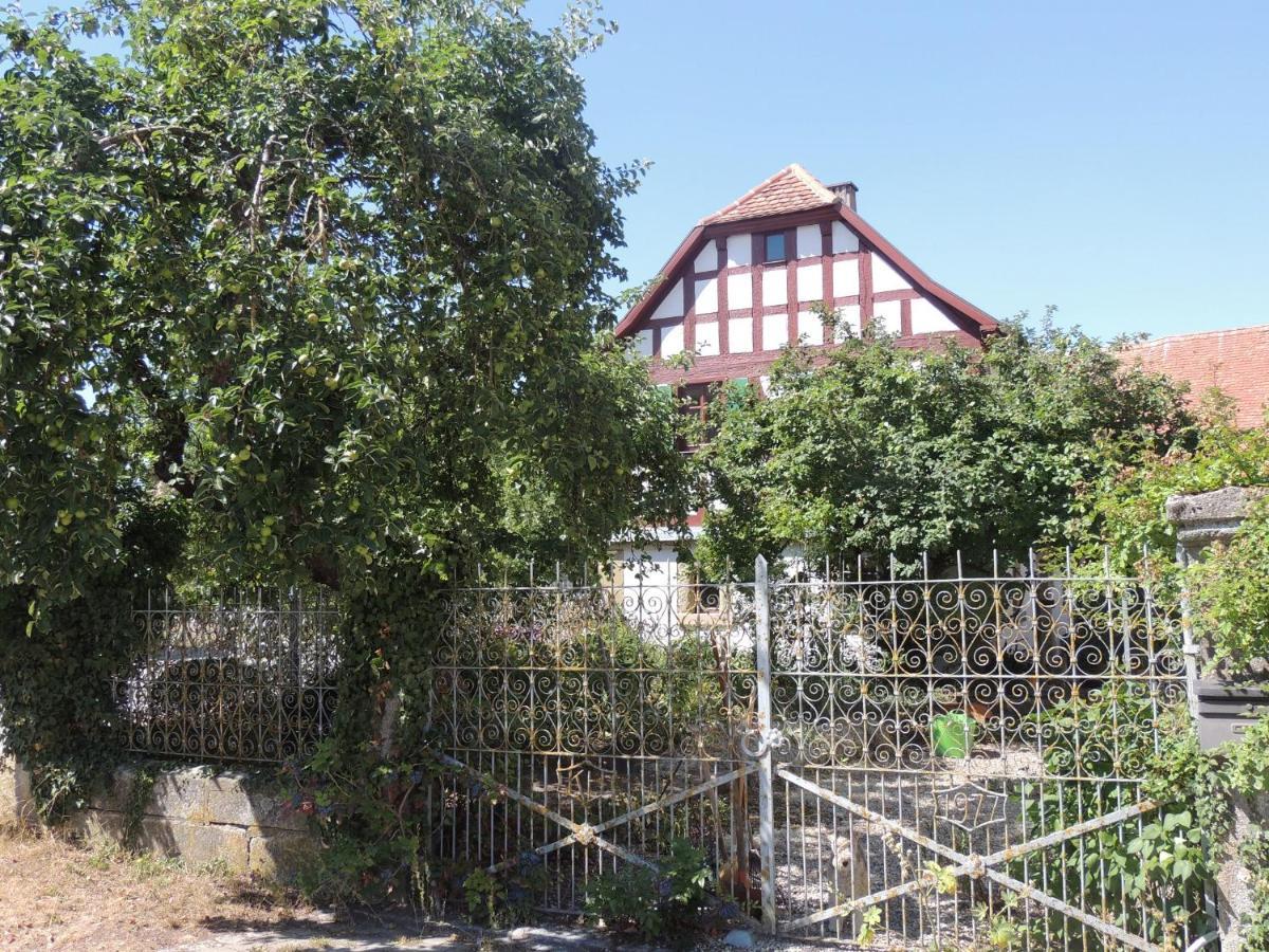 Pilger- Und Radlerherberge Herberge Im Hofhaus Colmberg Bagian luar foto